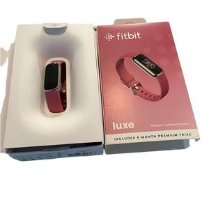 Fitbit Luxe Pink